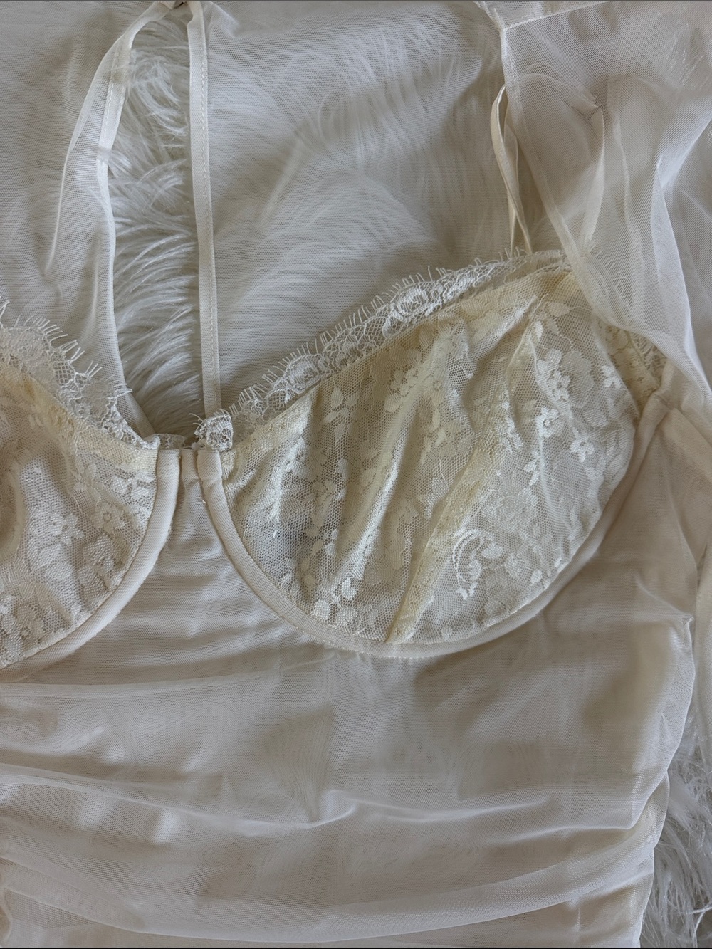 MISTRESS ROCKS Cream Underwired Top - Picture 10 of 16